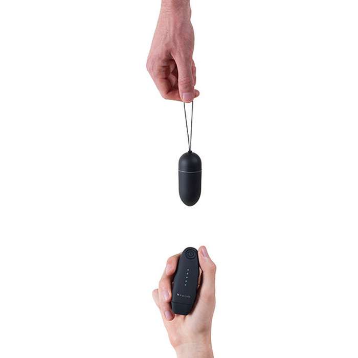 BALA COM VIBRAÇÃO E CONTROLE REMOTO - B SWISH