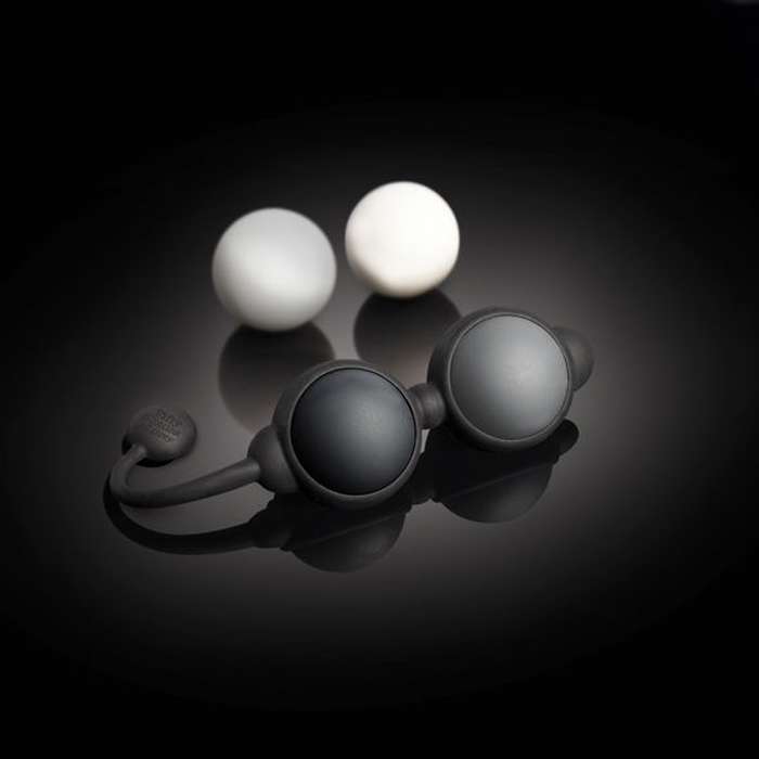 BOLAS KEGEL - FIFTY SHADES OF GREY SET