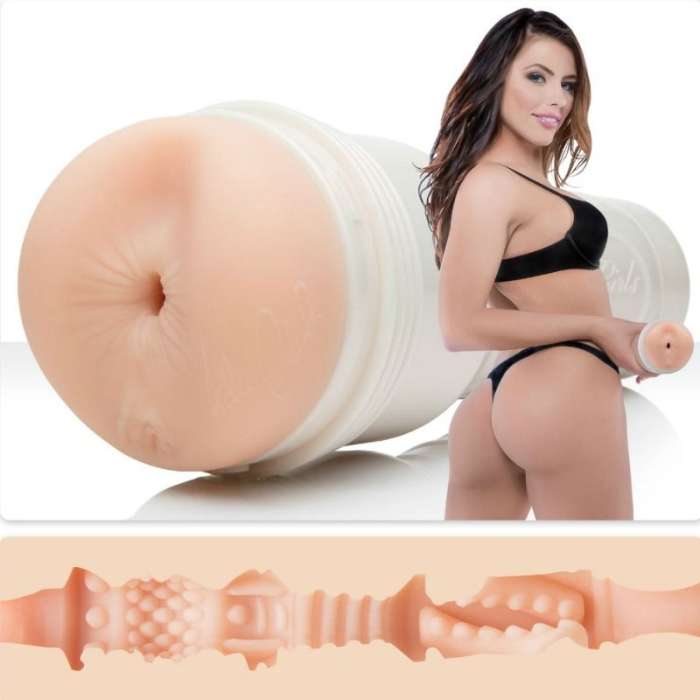 MANGA MASTURBADORA - FLESHLIGHT GIRLS  ADRIANA CHECHIK