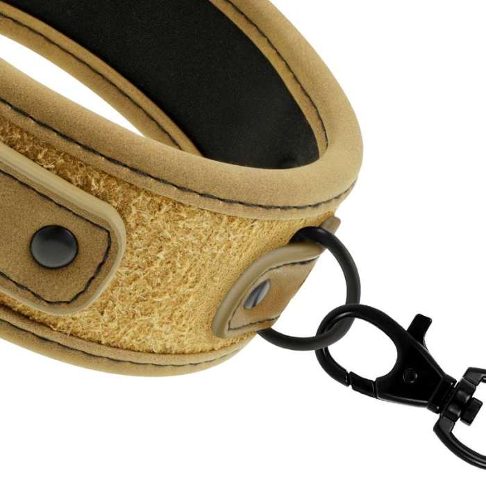CONJUNTO DE ALGEMAS COM COLEIRA UNIDA POR CORRENTE DE METAL