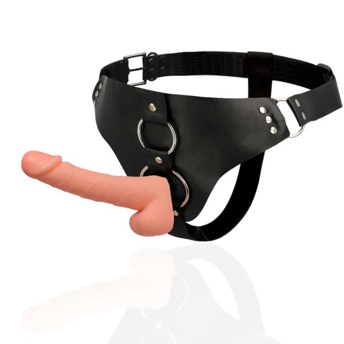 ARNÊS COM DILDO - HARNESS ATTRACTION 18 CM