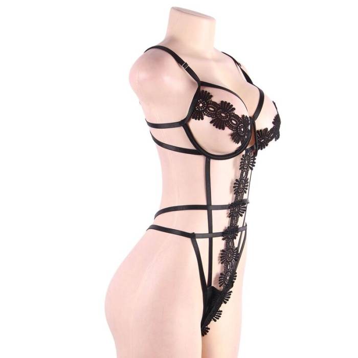 SUBBLIME TEDDY COM RENDA E ALÇAS  S/M