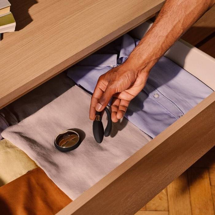 MASSAGEADOR CASAL COM CONTROLE REMOTO - LELO TIANI DUO