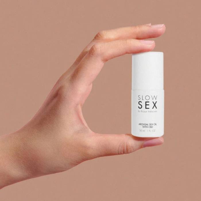 BIJOUX SLOW SEX - ÓLEO DE MASSAGEM SEXUAL COM CBD 30 ML
