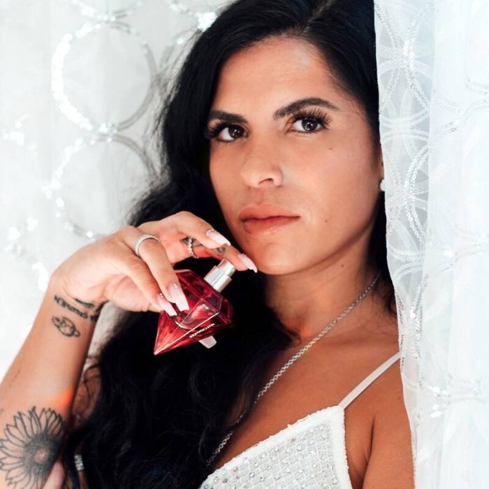 EYE OF LOVE - MATCHMAKER RED DIAMOND LGBTQ PERFUME ATTRACT HER 30ML