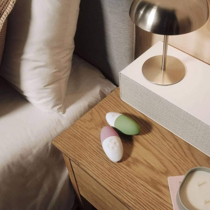 LELO - SIRI 3 CLITORIS MASSAGER PISTACHIO CREME