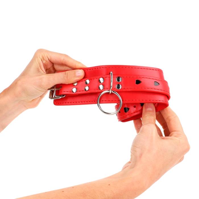 KINK - PULSO VERMELHO COM INSERÃÃO DE CORAÃÃO PRETO AJUSTÃVEL 21-28 CM X 5,5 CM