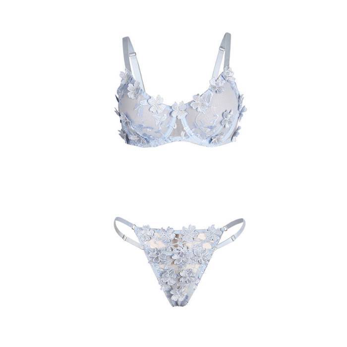 SUBBLIME - 957629 CONJUNTO DE SUTIÃ E CALCINHA BORDADOS COM FLORES AZUL CELESTE S/M