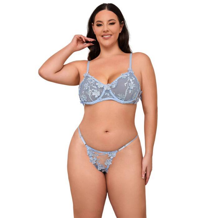 SUBBLIME - 957636 CONJUNTO DE SUTIÃ E CALCINHA BORDADOS COM FLORES AZUL CELESTE L/XL