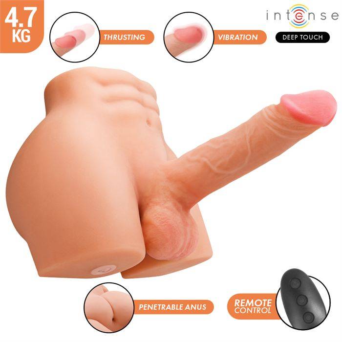 INTENSE DEEP TOUCH - TORSO RICHIE COM ÃNUS E DILDO REALISTA COM FUNÃÃO DE EMPURRAR E VIBRAR, CONTROLE REMOTO, 4,7 KG