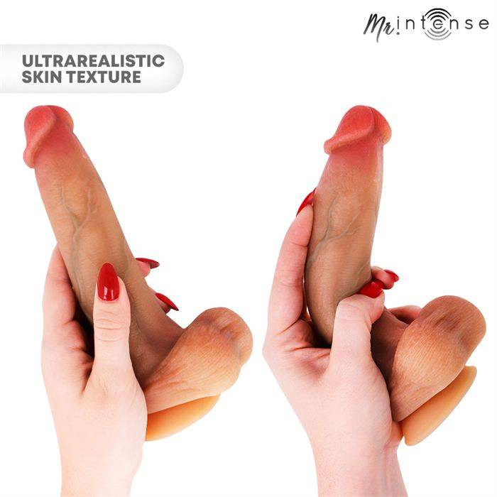 MR INTENSE - BRUCE M SILICONE DILDO WITH TESTICLES 20 CM -Ã- 4.5 CM