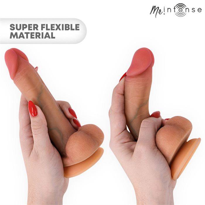 MR INTENSE - GARY S ULTRA-REALISTIC SILICONE COCK WITH TESTICLES 17.8 CM -Ã- 4.2 CM