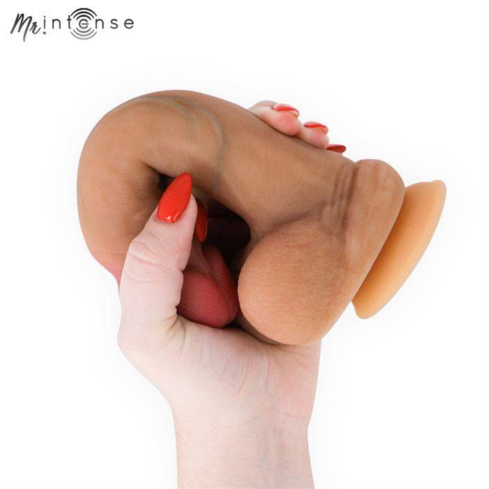 MR INTENSE - DANNY ULTRA-REALISTIC SQUIRTING COCK WITH TESTICLES 20.5 CM -Ã- 4 CM